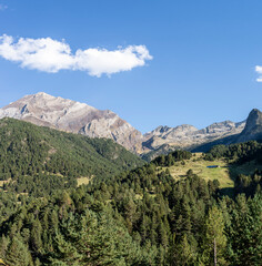 Fototapeta na wymiar Poset Massif in Spanish pyrenees from valley of Chistau.