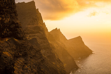CLIFF
