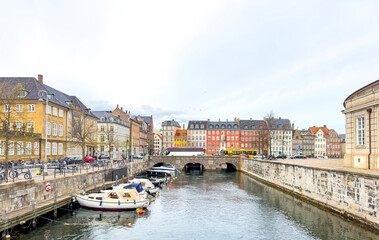 Obraz premium Walking along Copenhagen's canals on a great summer day, Denmark