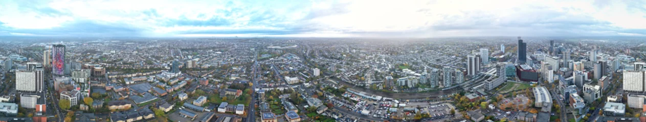Foto op Canvas Aerial Ultra Wide Panoramic View of Central West Croydon London City of England United Kingdom. The Footage Was Captured with Drone's Camera on Mostly Cloudy Day of November 20th, 2023 © Nasim