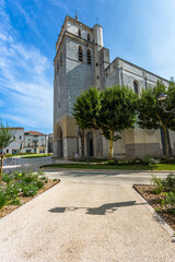 Cathédrale Saint-Jean-Baptiste, Alès, Gard, France 