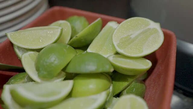 LIMONES VERDES PARTIDOS