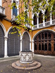 courtyard of the hall in Venice  - obrazy, fototapety, plakaty