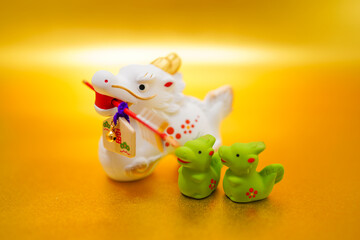 辰年の年賀状素材（辰の兄弟）