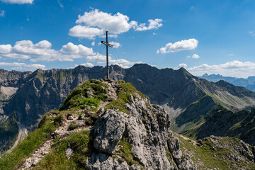 Fototapeta na wymiar Mountain tour from Entschenkopf to Rubihorn and Gaisalpsee in the Allgau Alps near Reichenbach