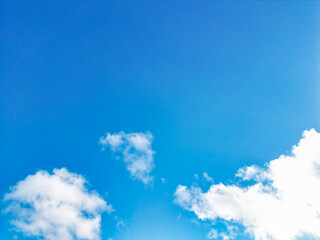 Obraz premium Bright Blue Sky with Clouds over England