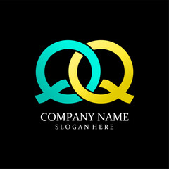 Gold and silver QQ letter luxury logo design on simple black background