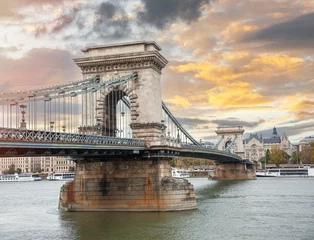 Keuken foto achterwand Kettingbrug Szechenyi Chain Bridge in Budapest. Hungary.