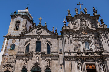 The Church of the Carmelites (Igreja dos Carmelitas Descalcos, XVII century) located at Carlos Alberto Square in the parish of Vitoria, in city of Porto, Portugal. - obrazy, fototapety, plakaty