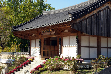 Fototapeta na wymiar Temple of Jangansa, South Korea