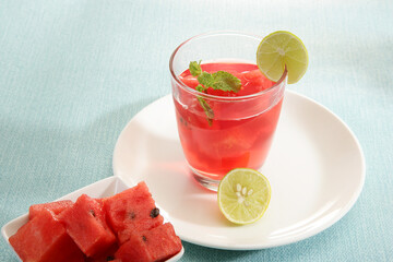 Watermelon Juice With Mint and Watermelon Slices