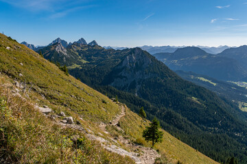 Autumn mountain tour to the Aggenstein and Brentenjoch in the beautiful Tannheimer Tal Austria