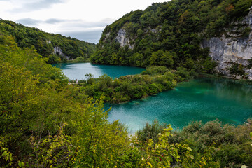 Fototapeta na wymiar Landschaft an den Plitvicer Seen, Kroatien