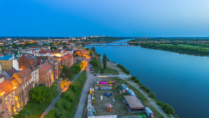 Obraz premium Old town of Grudziadz at night. Poland