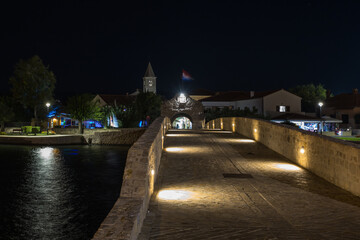 Obraz premium Nachtaufnahme von Nin, Kroatien