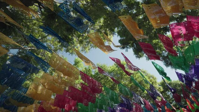 Quiosco del Pari&aacute;n Tlaquepaque and Day of The Dead Dia de los Muertos Flags Papel picado Traditional Paper Banners Decorations