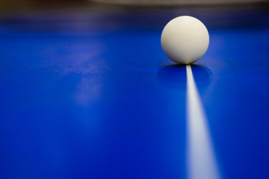 Table Tennis Table with Ball