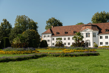 Fototapeta na wymiar Beautiful green park in the city of Kempten in Germany