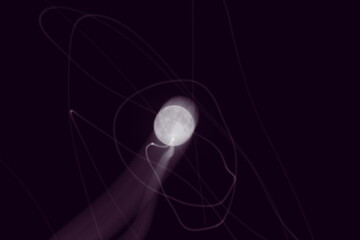 満月　月の軌跡