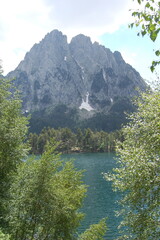Estany de Sant Maurici i els Encantats
