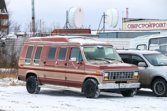 Ford Econoline E-150