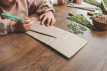 Idea for children's sensory creativity at home