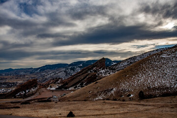 Fall Splendor at Red Rocks: Capturing the Majestic Beauty on a Cool Autumn Afternoon