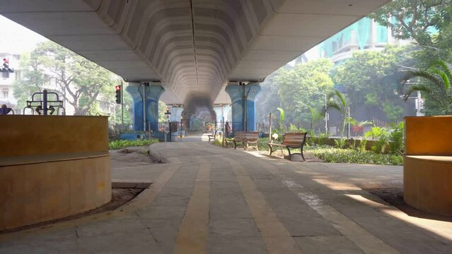 beautyful garden in dadar bottojm of flyover bridge cam moving left to righ