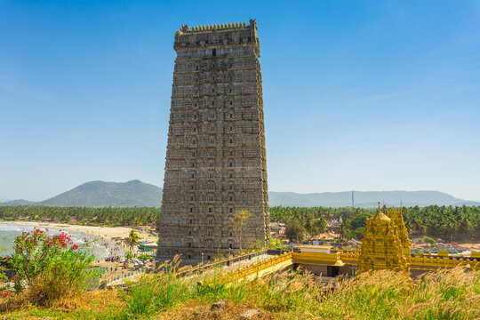 Gopuram of Murudeshwar Temple
