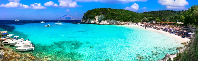 Foto op Aluminium Greece. Antipaxos island - small beautiful ionian island with gorgeous white beaches and turquoise crystal sea. View of  stunning Vrika beach © Freesurf
