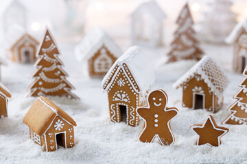 Christmas gingerbread village - obrazy, fototapety, plakaty