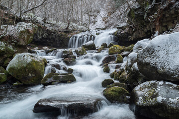 雪景色の滝　蓼科大滝