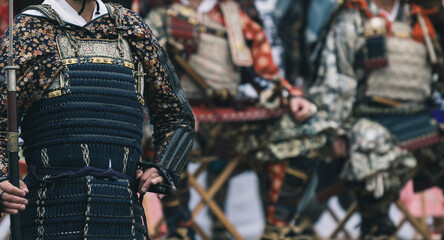 腹巻を付けた武士