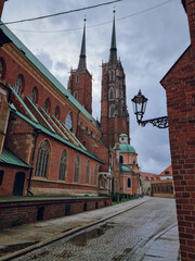 Obraz premium Street view to Cathedral of St. John the Baptist, Tumski island, Wroclaw, Poland
