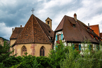 Fototapeta na wymiar Façades de Kaysersberg, Haute-Rhin, France
