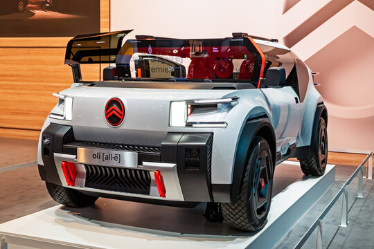 Citroen Oli all-electric pickup truck concept