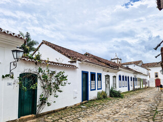 Fototapeta na wymiar Streets and houses of historical center in Paraty, Rio de Janeiro, Brazil.
