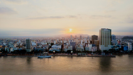 Fototapeta premium Atardecer en Guayaquil 