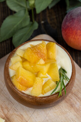 yogurt with the taste and aroma of peaches