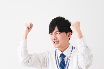 学生服を着ている若い男性　学生イメージ