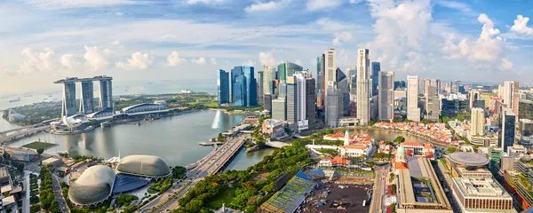 Foto op Aluminium Singapore city skyline panorama © Sabin