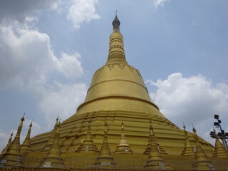 Fototapeta premium シュエモードーパゴダ ミャンマー・バゴー(ペグー)