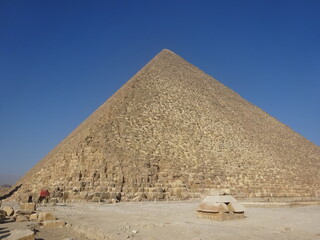 クフ王のピラミッド　ギザ・カイロ・エジプト　الهرم الأكبر...