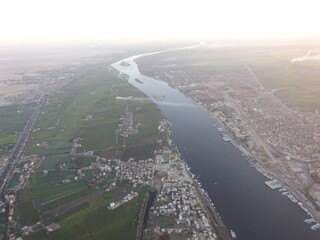 エジプト・ルクソールで熱気球体験　ride on hot-air balloon at Luxor, Egypt