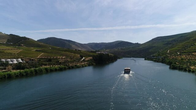 Treaveling in Beautiful River Douro by Boat. Portugal