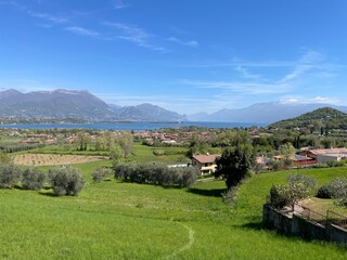 Fototapeta na wymiar Landscape at lake Garda Italy