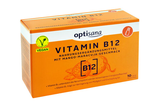 German Optisana Vitamin B12 Ampullen