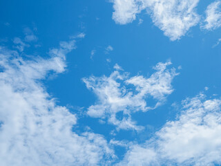 Fototapeta na wymiar Blue sky with white cloud for nature background