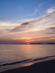 Obraz premium View of sea with during sunset for nature background