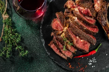  Grilled sliced beef steak with red wine. banner, menu, recipe copy space, top view © Надія Коваль
